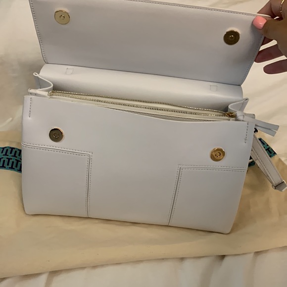 Tory Burch Flat White Crossbody Bag - Picture 7 of 7